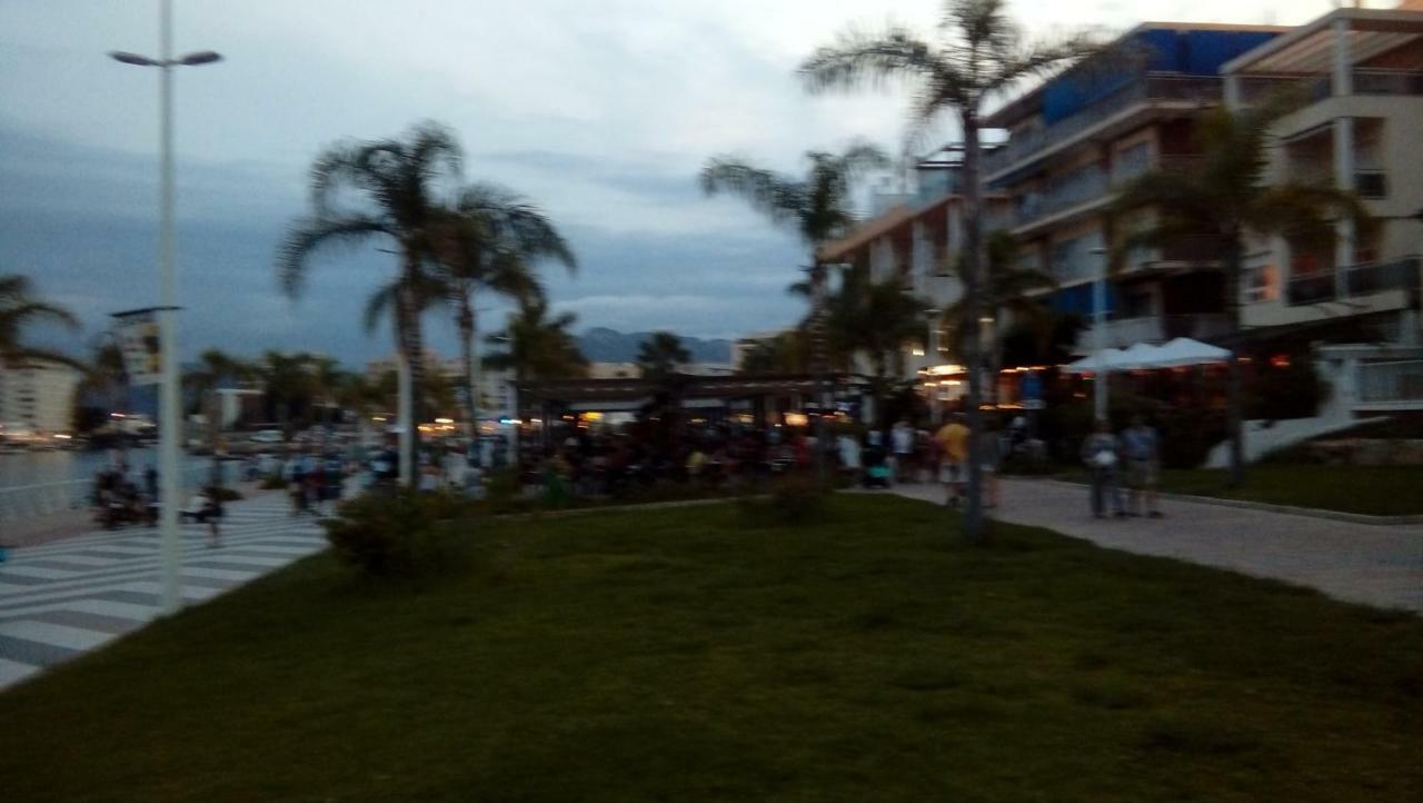 Playa de Gandia Apto Mar Del Este Alquiler Semanal Solo Familias מראה חיצוני תמונה