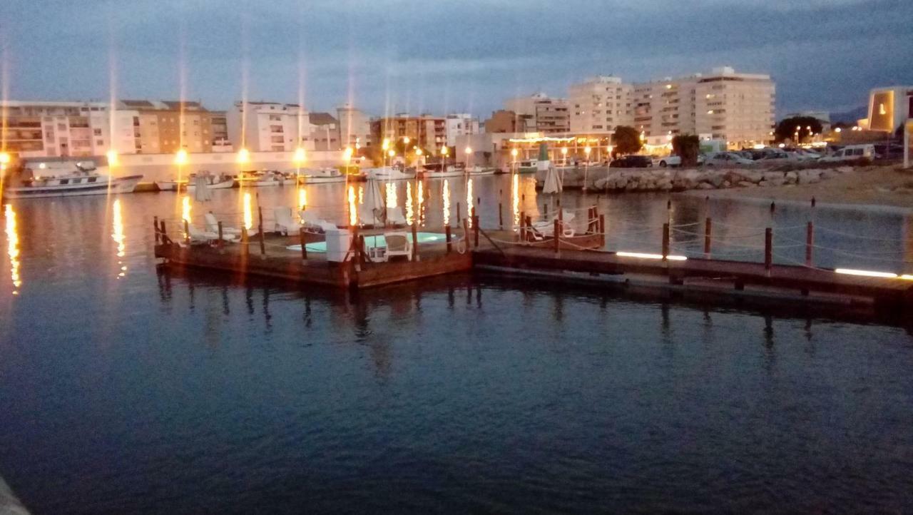 Playa de Gandia Apto Mar Del Este Alquiler Semanal Solo Familias מראה חיצוני תמונה