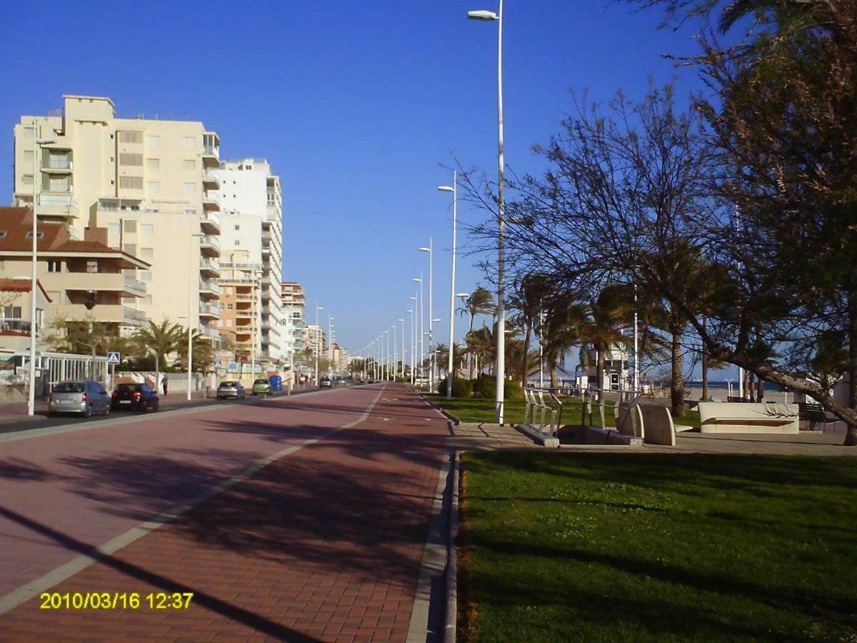 Playa de Gandia Apto Mar Del Este Alquiler Semanal Solo Familias מראה חיצוני תמונה