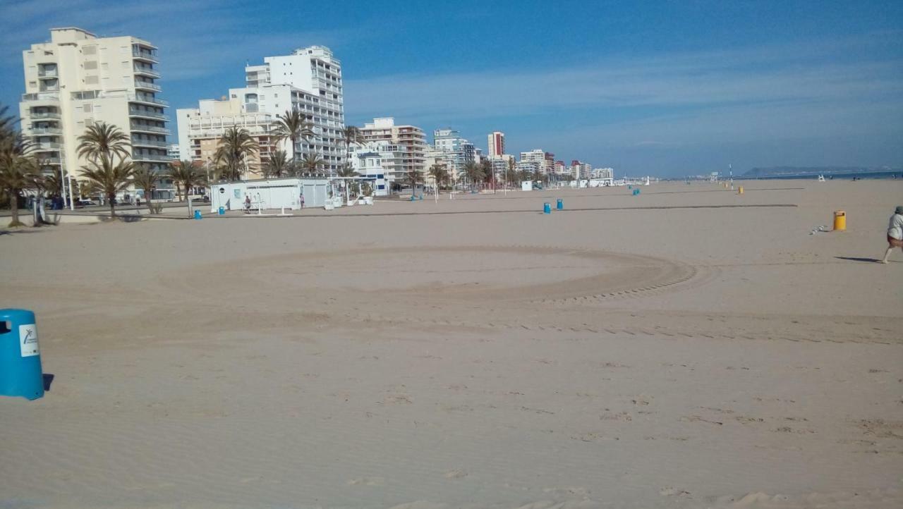 Playa de Gandia Apto Mar Del Este Alquiler Semanal Solo Familias מראה חיצוני תמונה
